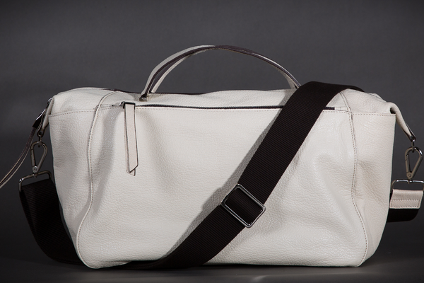 Globetrotter Leather Holdall