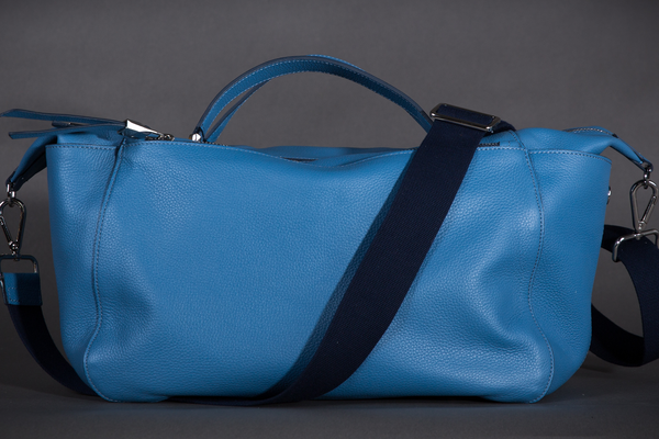 Globetrotter Leather Holdall