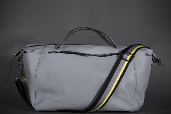 Globetrotter Leather Holdall