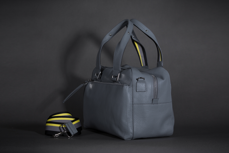 Wanderlust Leather Holdall